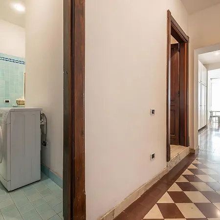 Mirabel Apartment